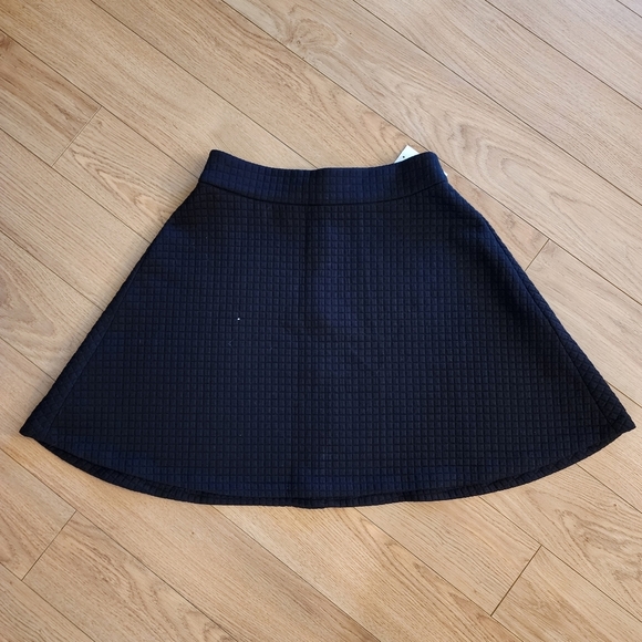 Banana Republic Skirt - Picture 2 of 9